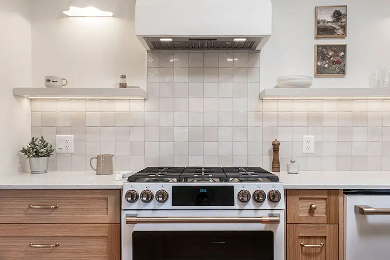 Acacia Place kitchen backsplash