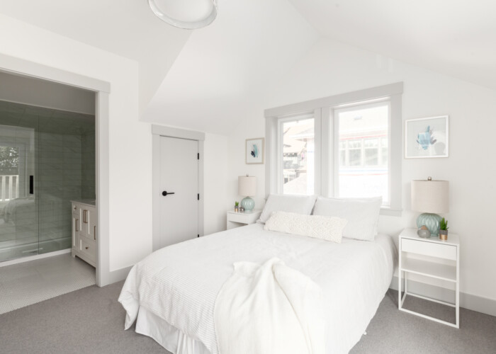 309-West-11th-Avenue-BR upstairs with bath-32