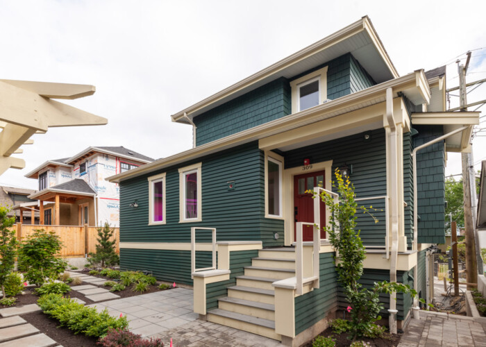 309 West 11th Avenue front door-01