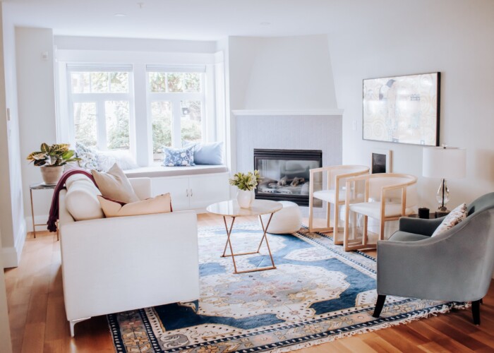 Square Foot Construction Residential Reno East 11th Livingroom with chairs