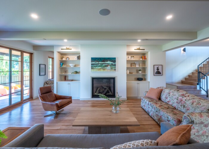 Summerland LR patio doors to backyard