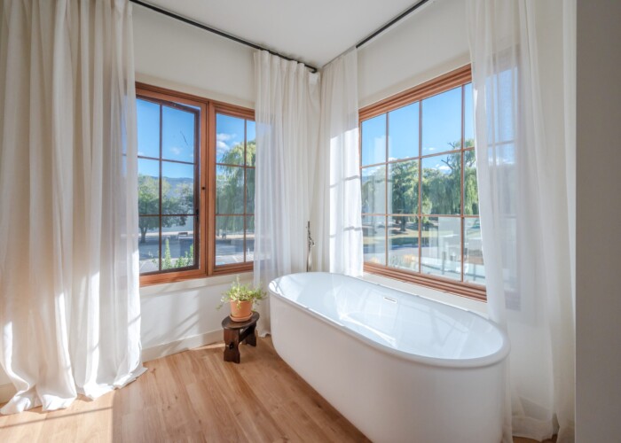 Summerland master tub Summerland master tub